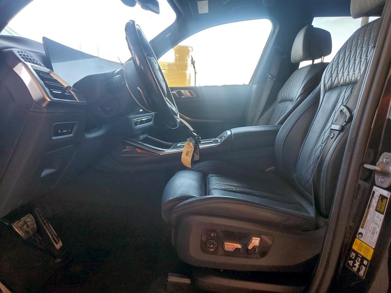 2024 BMW X7 M60I - Image 7