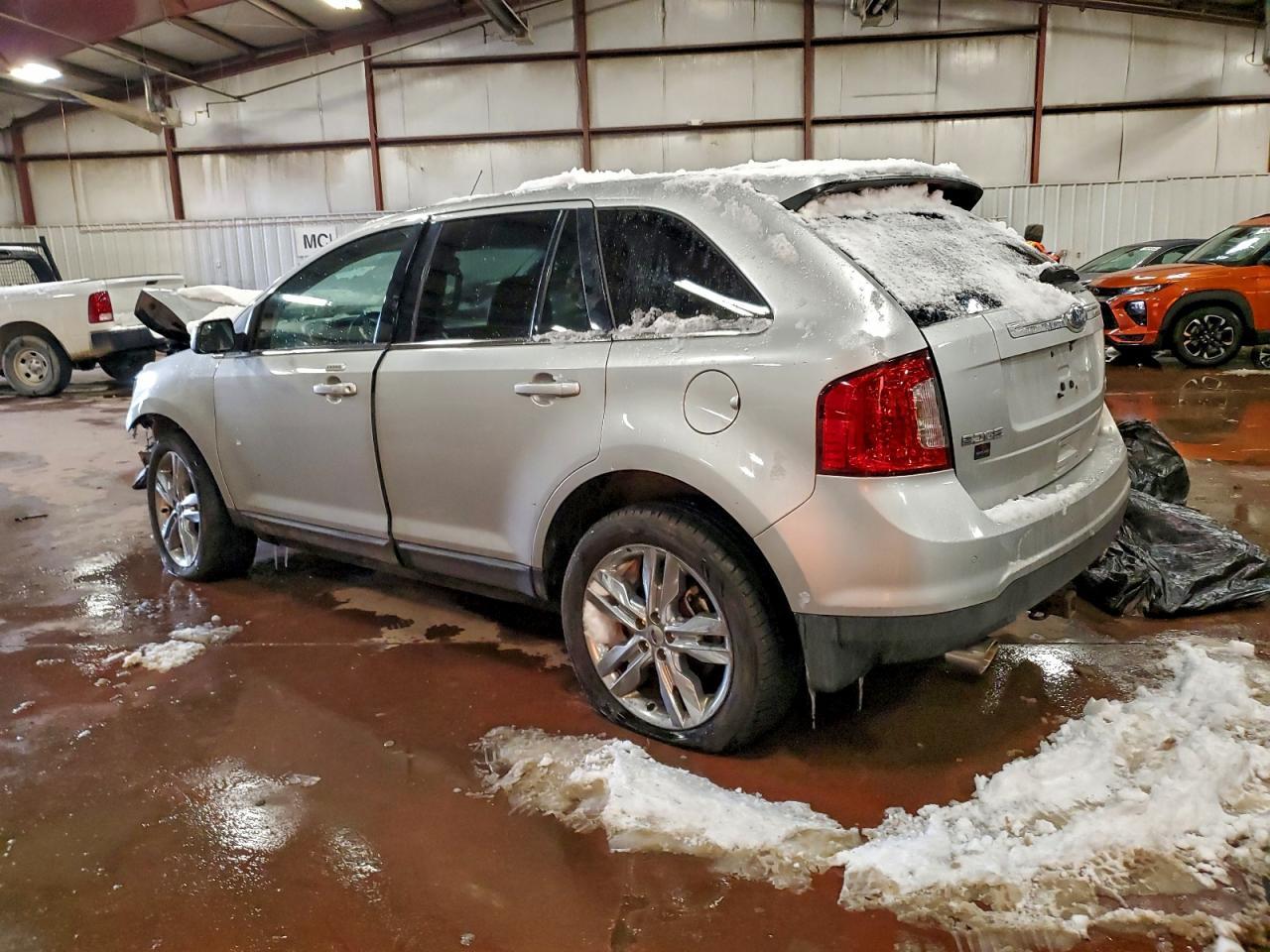 2012 Ford Edge Limited - Image 2