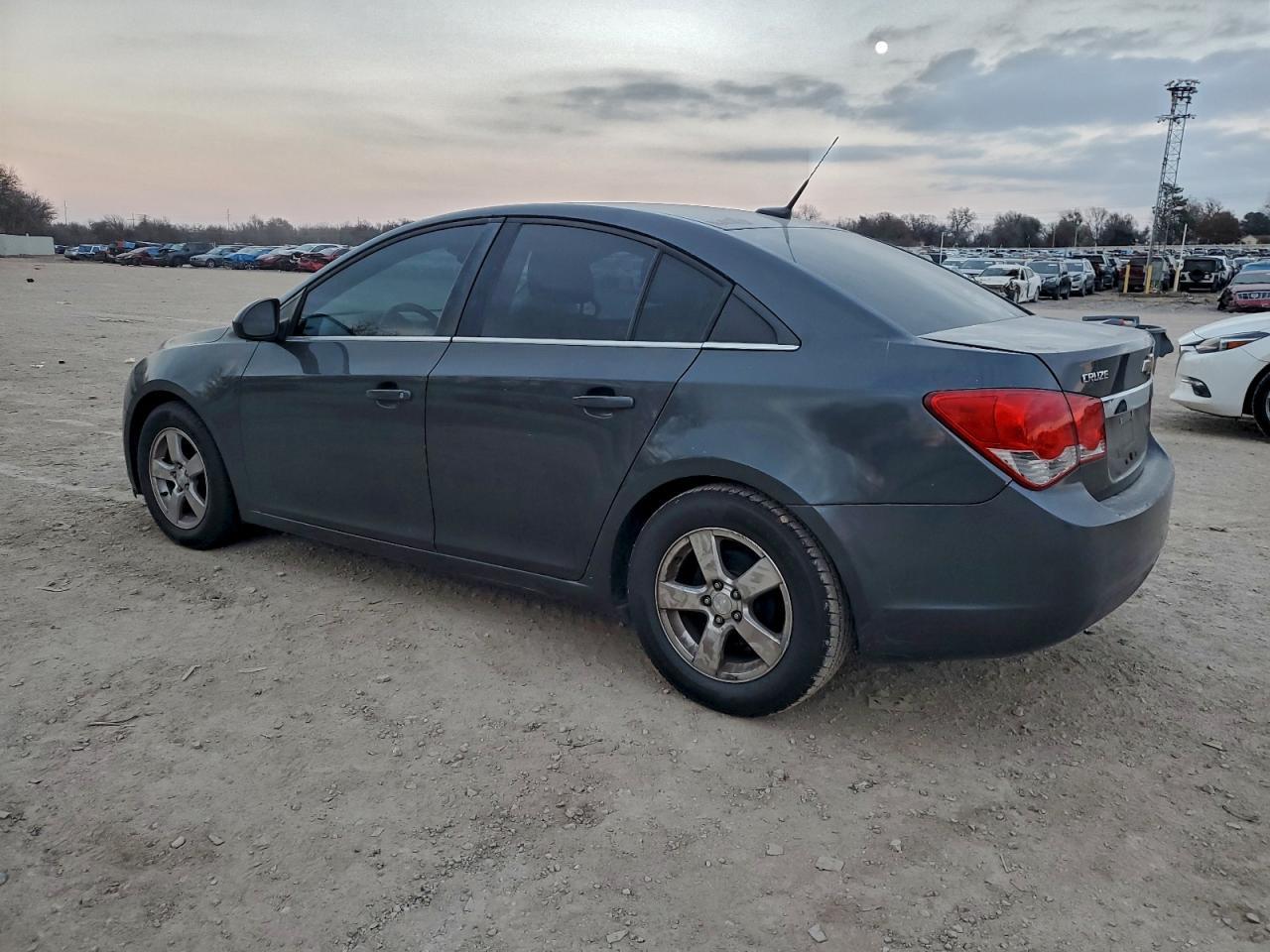 2013 Chevrolet Cruze Lt - Фото 2