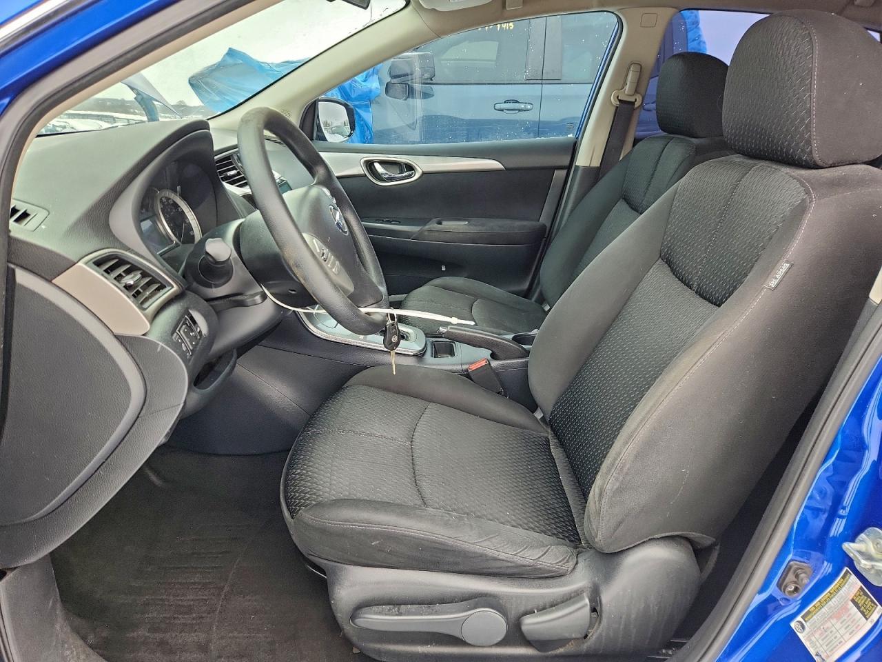 2014 Nissan Sentra S - Фото 7