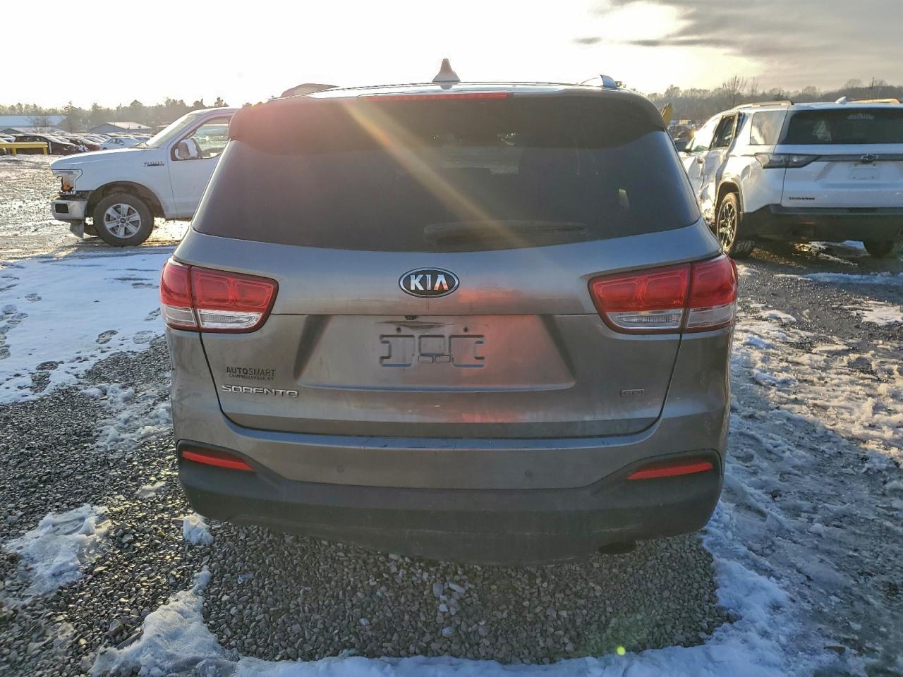 2016 Kia Sorento Lx - Фото 6