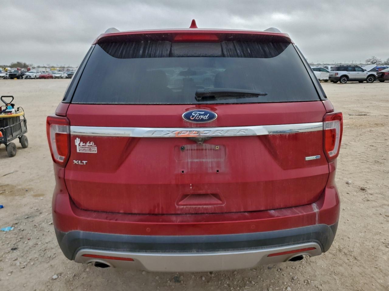 2016 Ford Explorer Xlt - Фото 6