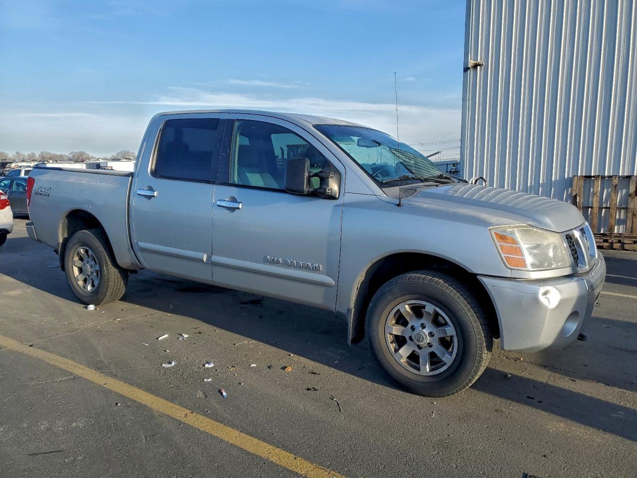 2007 Nissan Titan Xe - Image 4