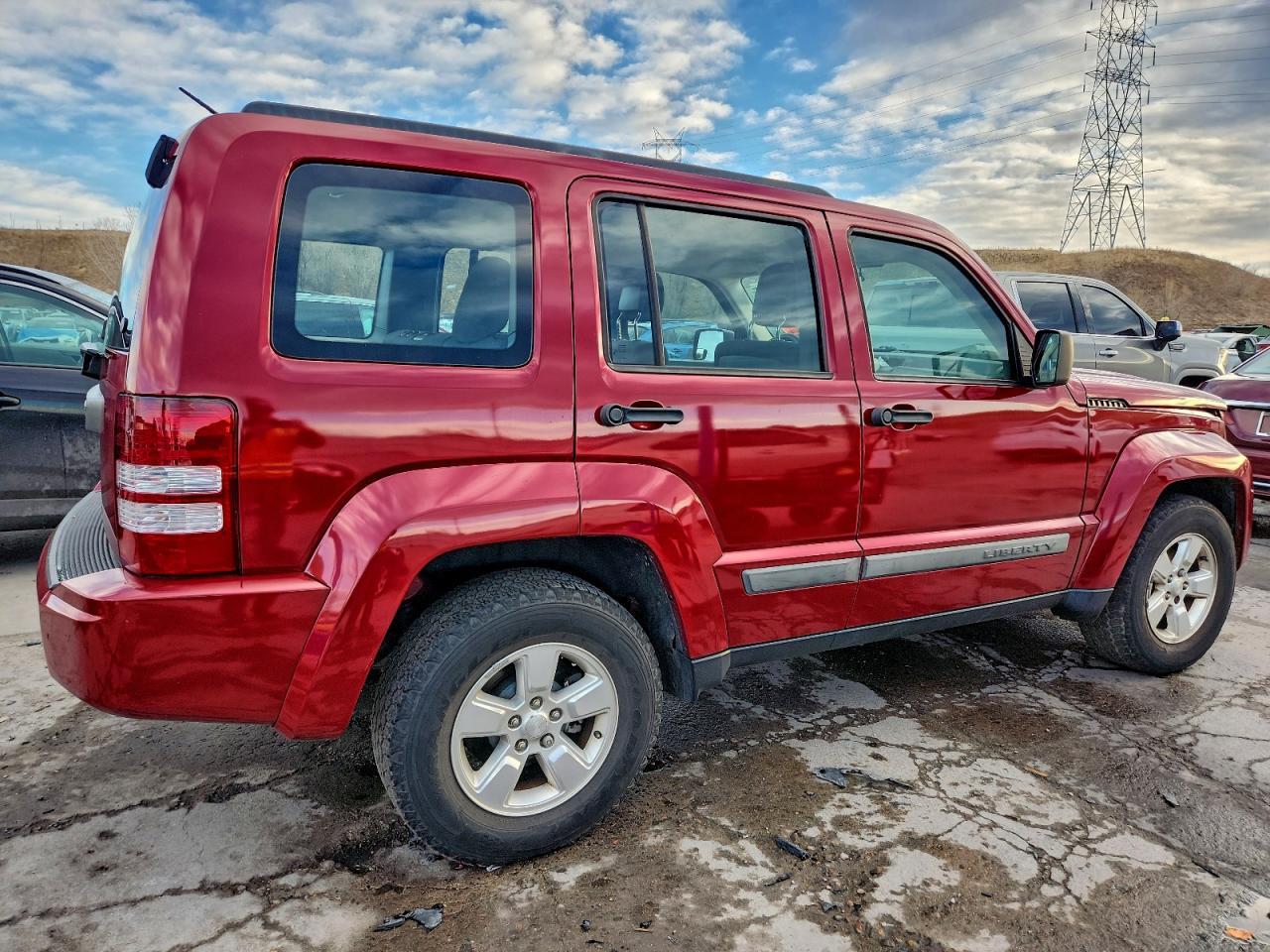 2012 Jeep Liberty Sport - Фото 3