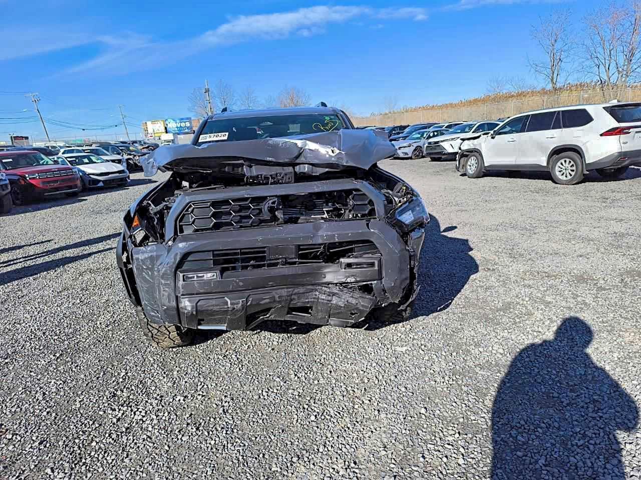 2025 Toyota 4Runner Limited - Фото 5