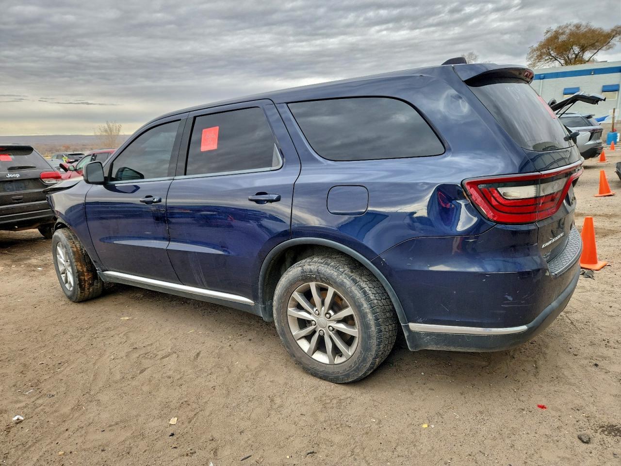 2017 Dodge Durango Sxt - Image 2