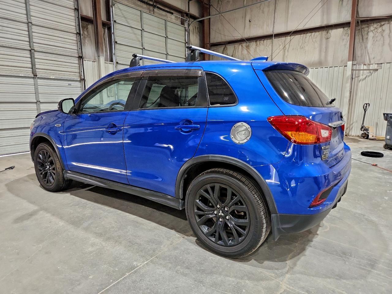 2019 Mitsubishi Outlander Sport Es - Фото 2