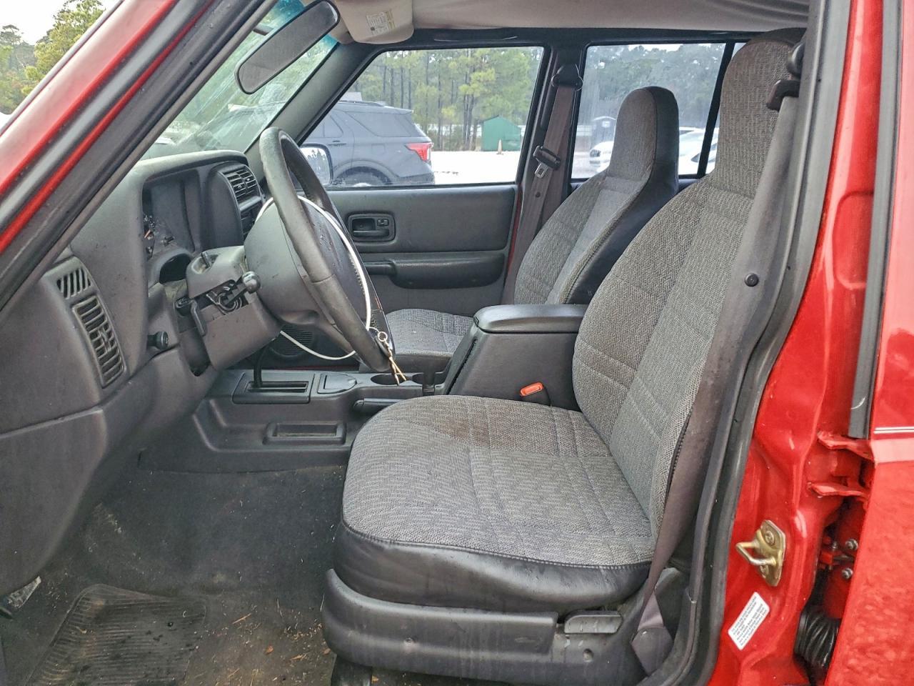 2001 Jeep Cherokee - Фото 7