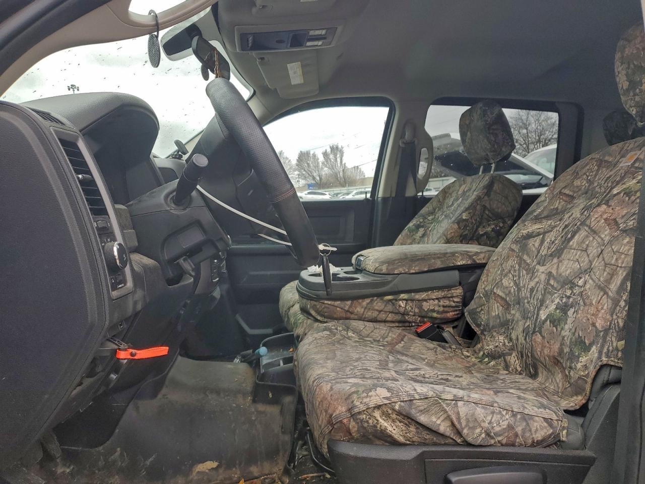 2017 Ram 1500 St - Image 7