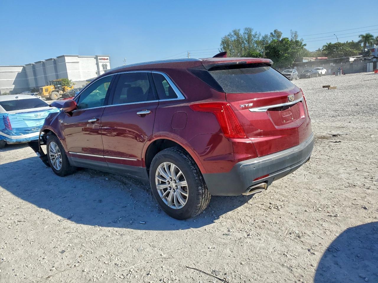 2017 Cadillac Xt5 - Фото 2