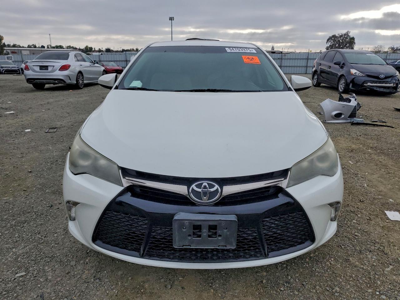 2015 Toyota Camry Se - Фото 5