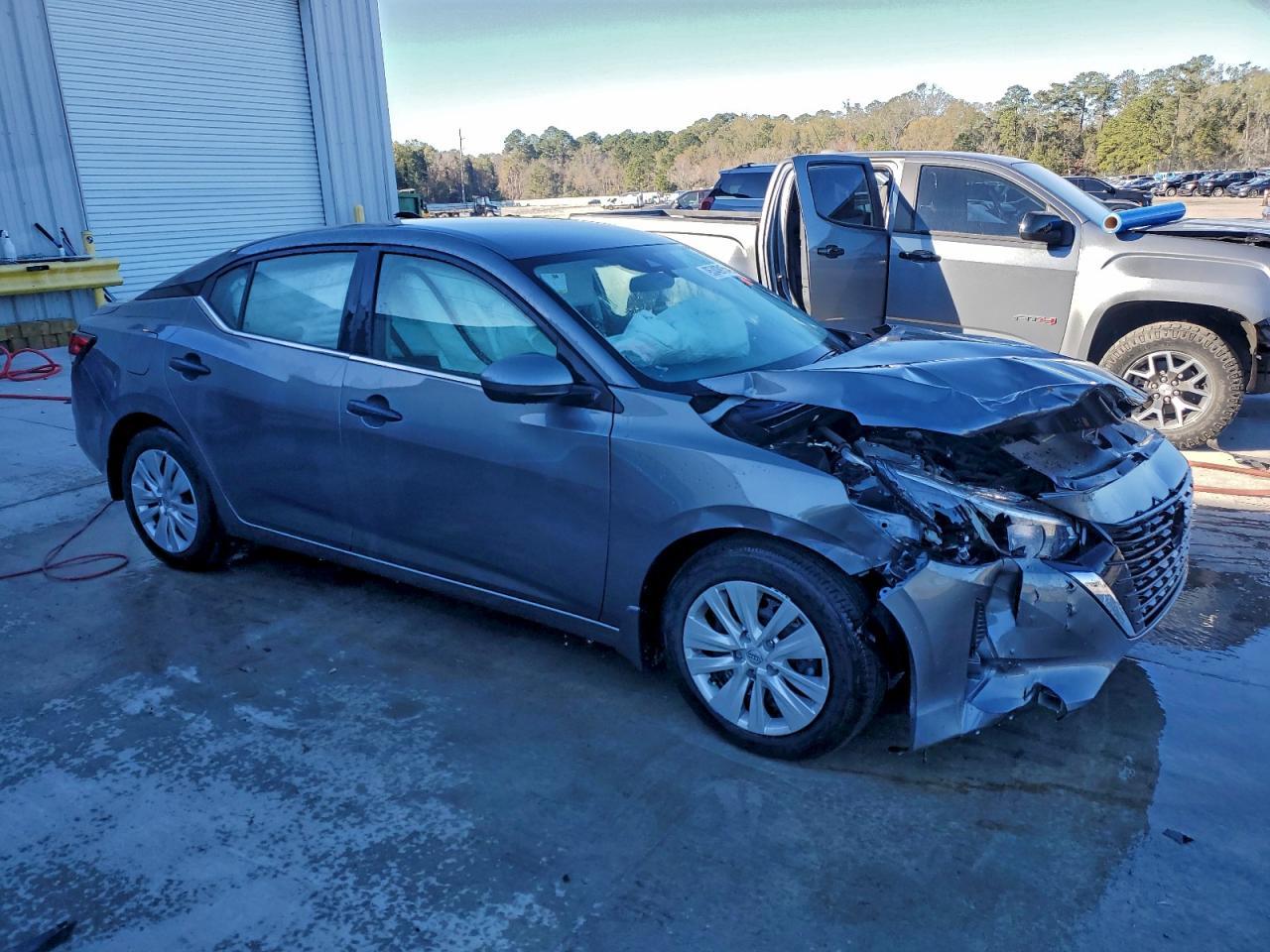 2025 Nissan Sentra S - Image 4