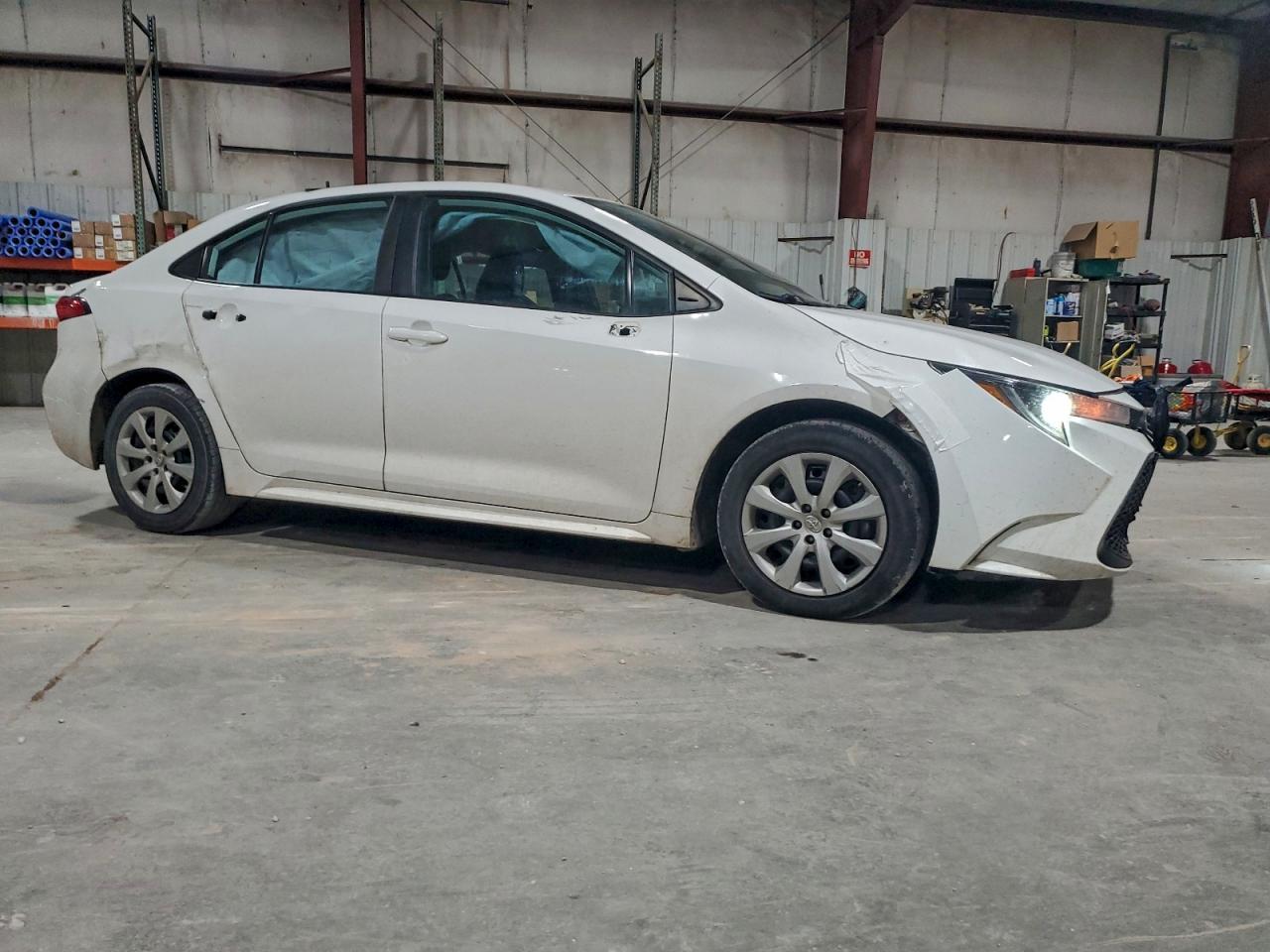 2021 Toyota Corolla Le - Фото 4
