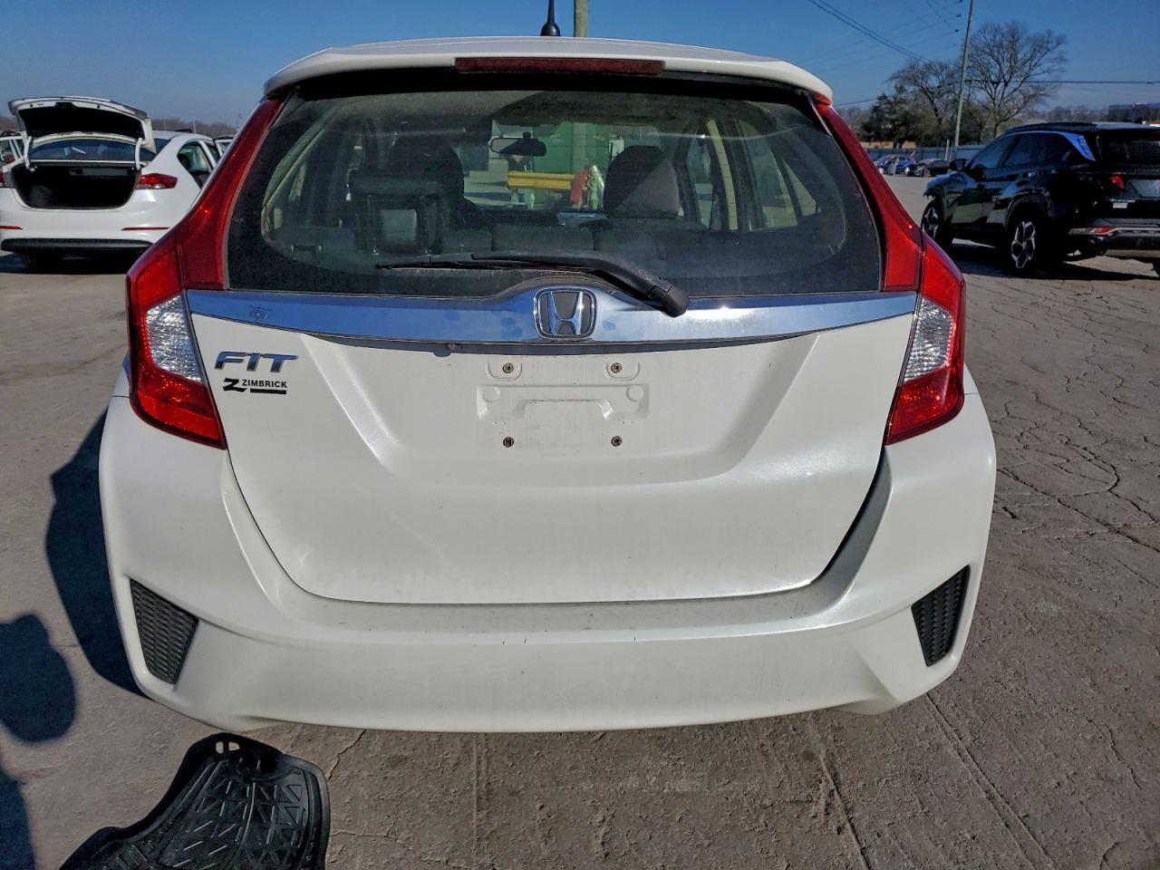 2016 Honda Fit Ex - Image 6