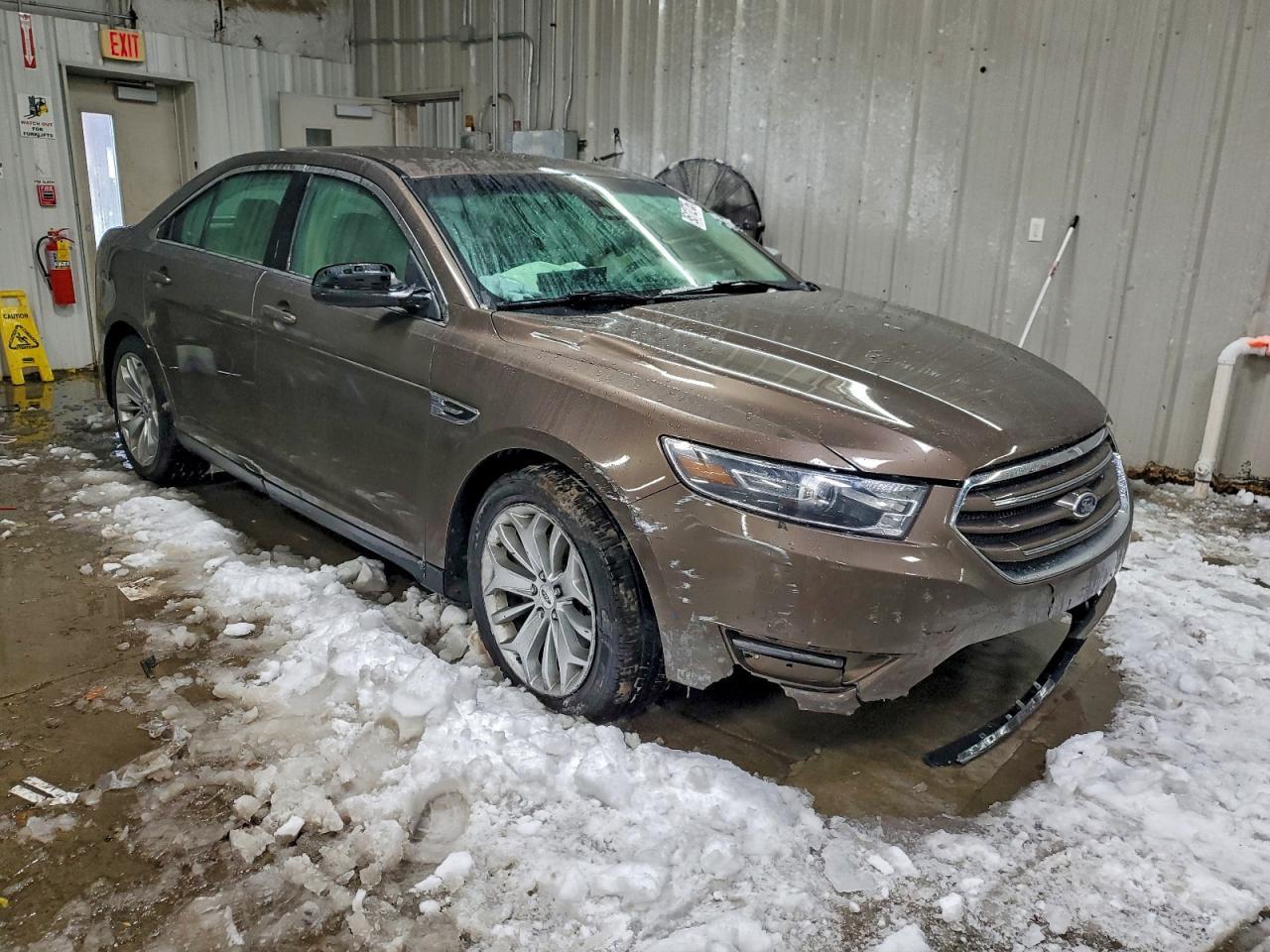 2015 Ford Taurus Limited - Фото 4