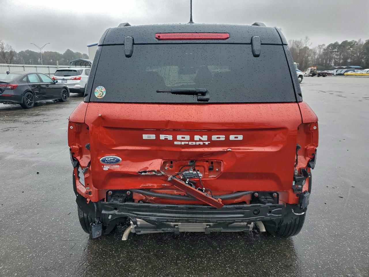 2024 Ford Bronco Sport Outer Banks - Image 6
