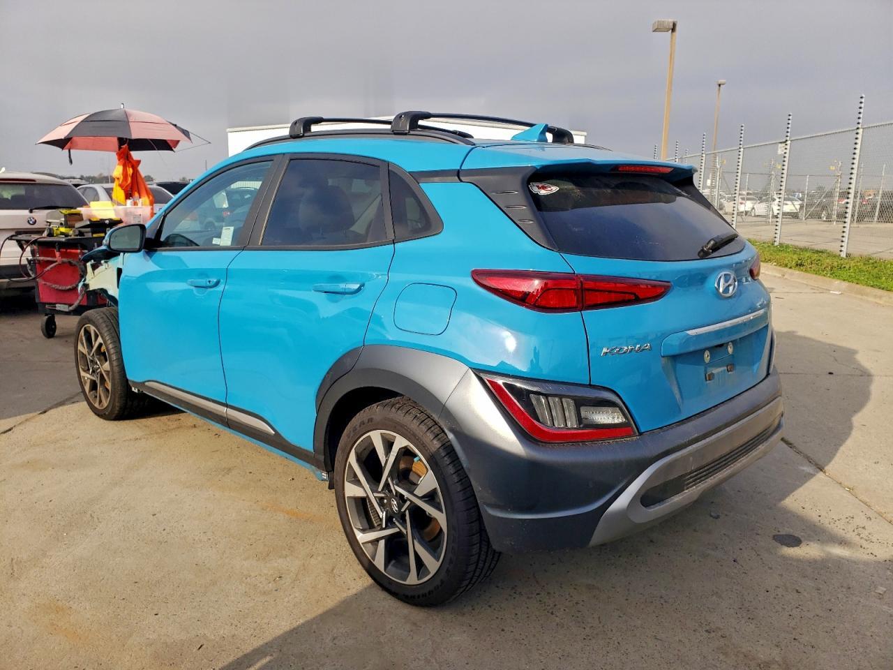 2022 Hyundai Kona Limited - Фото 2