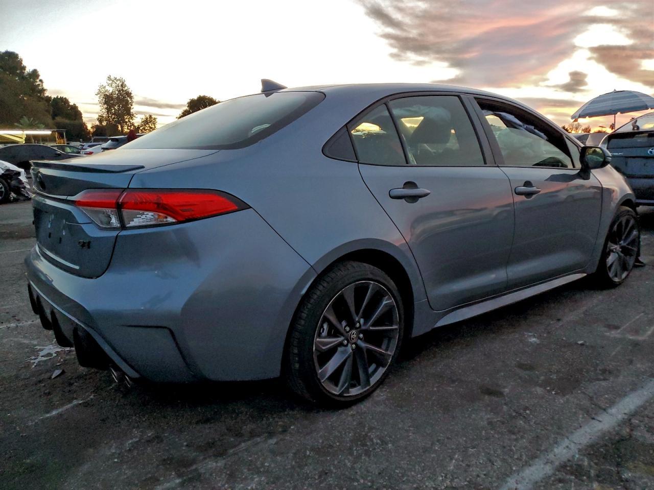 2024 Toyota Corolla Se - Image 3