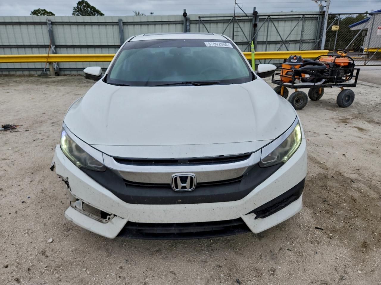 2018 Honda Civic Ex - Image 5