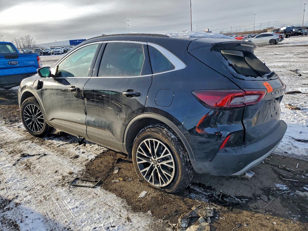 2025 Ford Escape - Image 2