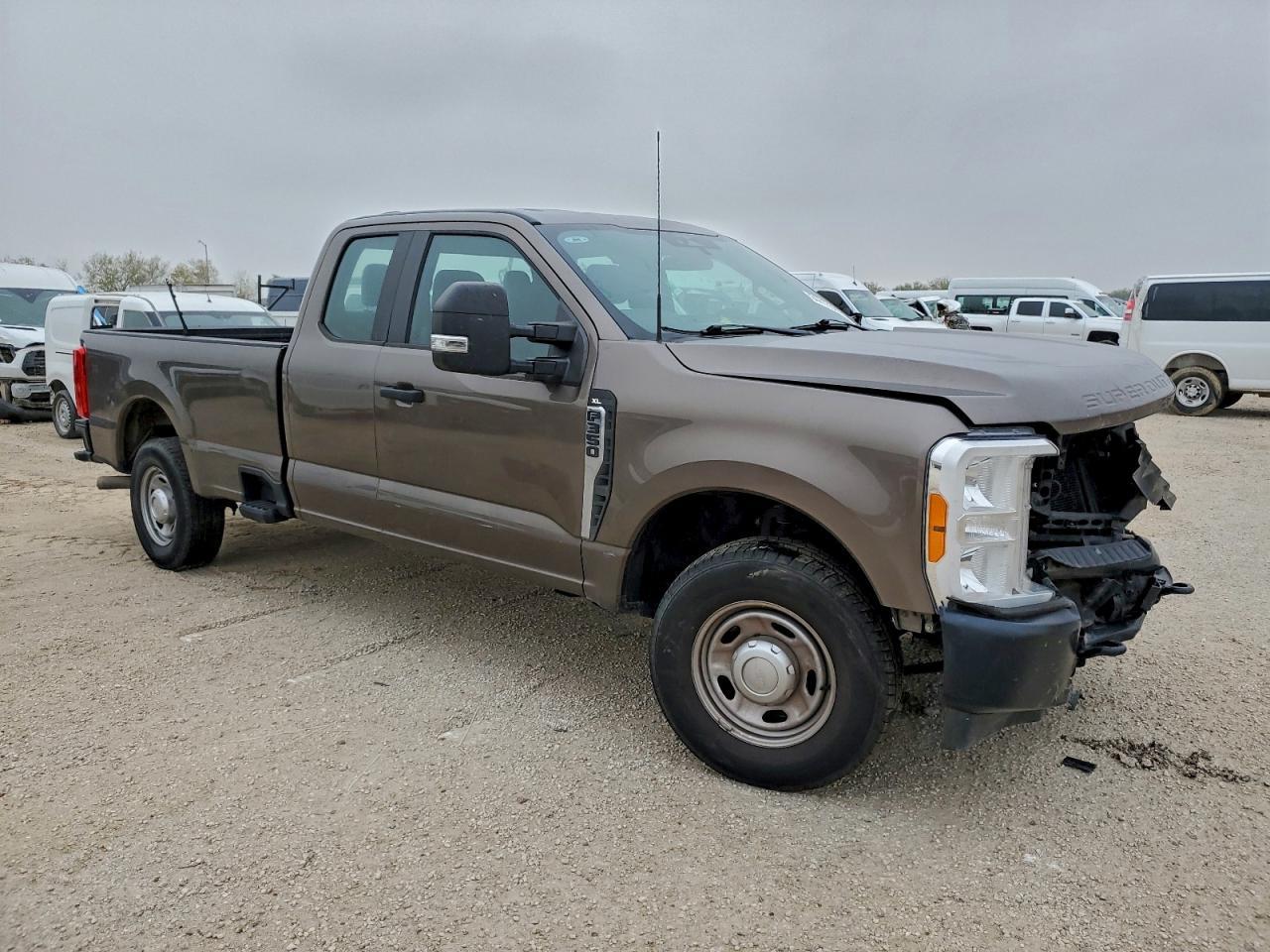 2023 Ford F350 Xl Rwd 6.8L V-8 Long Box - Фото 4