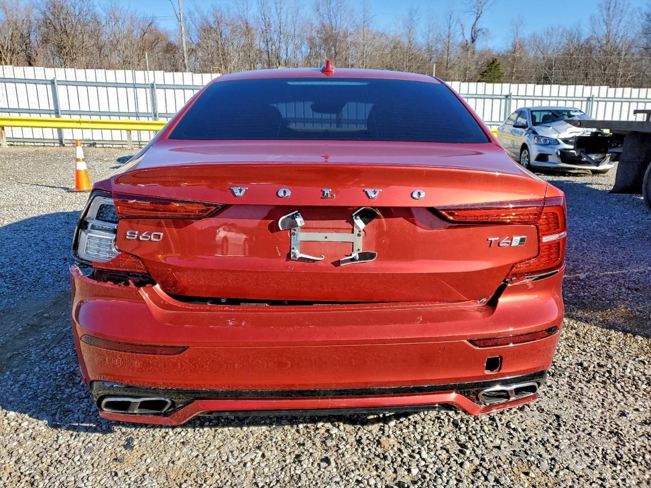 2019 Volvo S60 T6 R-Design - Фото 6