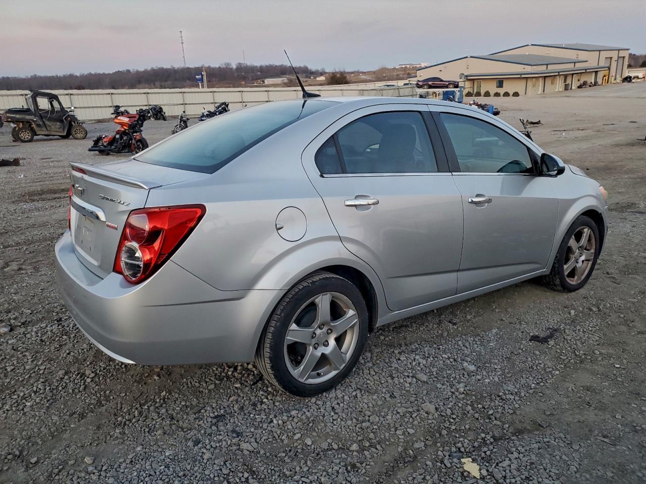 2014 Chevrolet Sonic Ltz - Фото 3