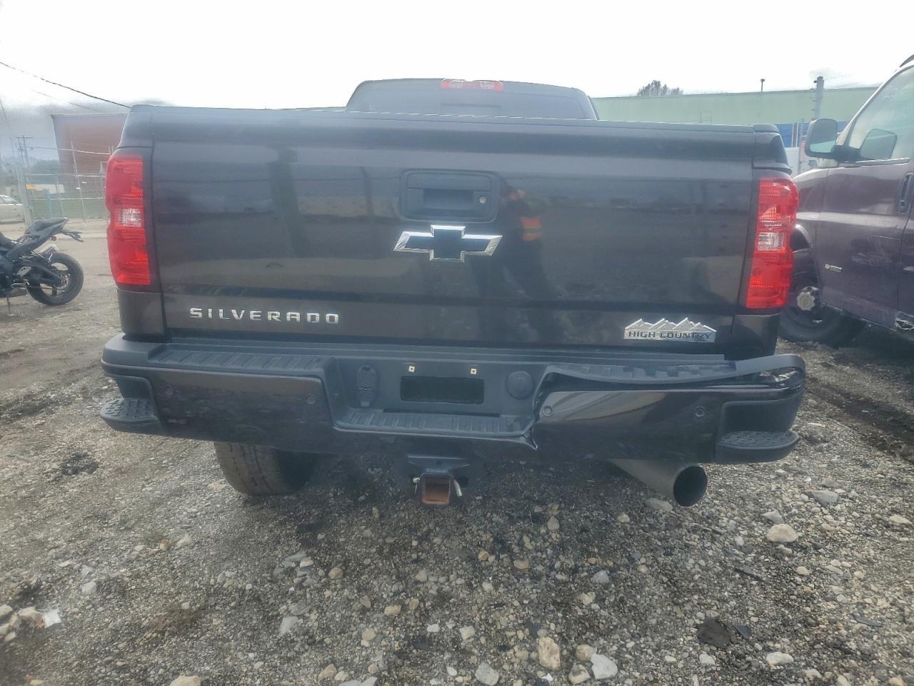 2018 Chevrolet Silverado K3500 High Country - Image 6