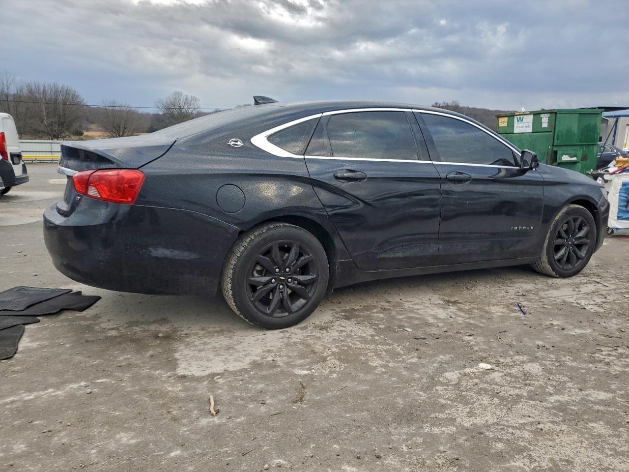 2017 Chevrolet Impala Lt - Image 3