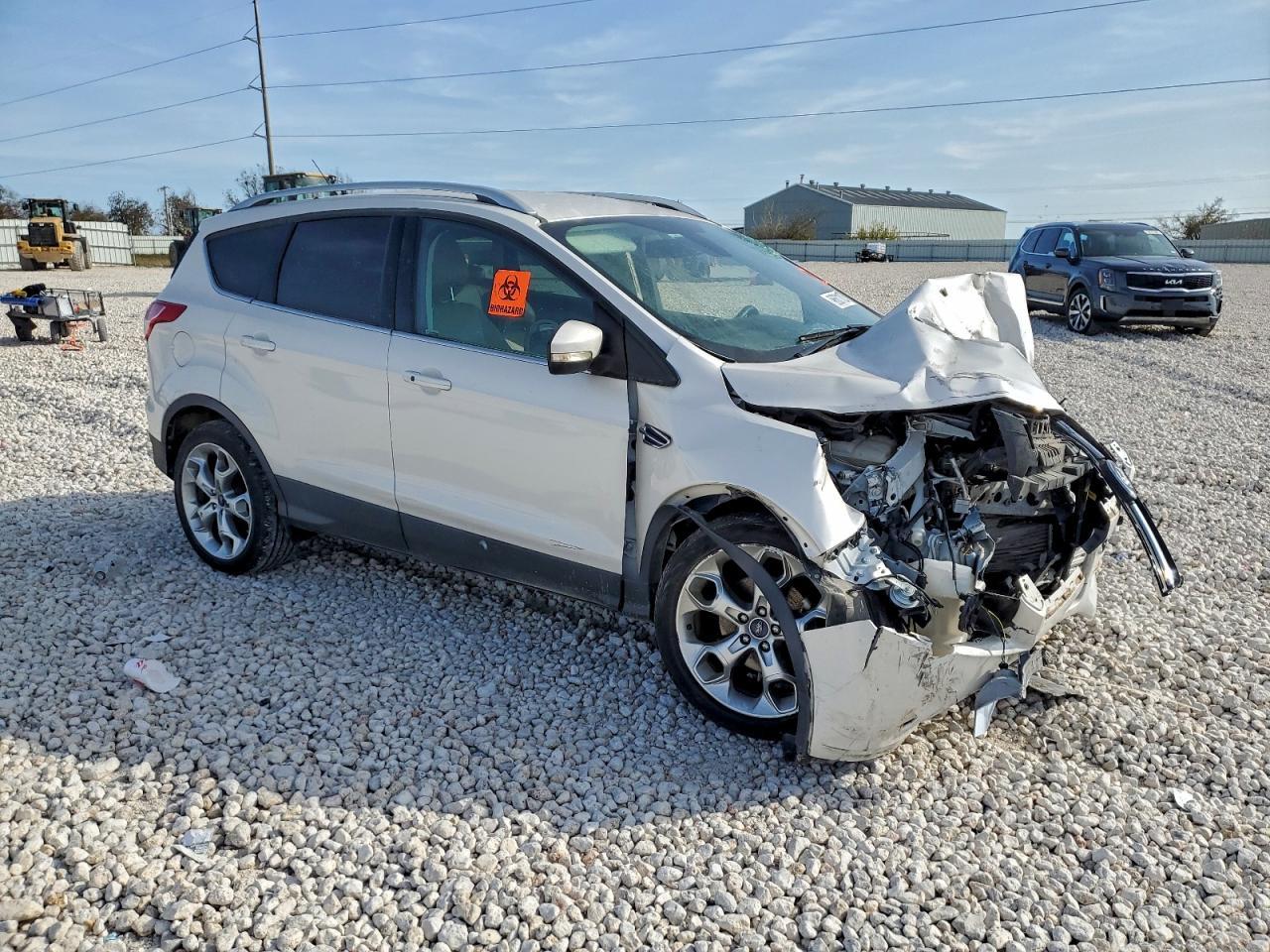 2014 Ford Escape Titanium - Image 4