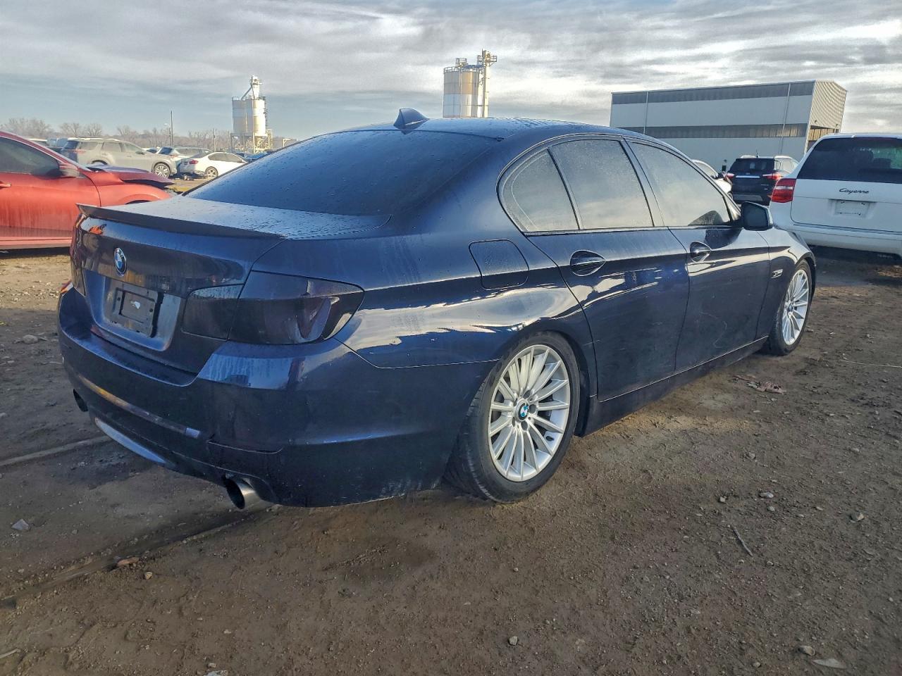 2011 BMW 535 I - Image 3