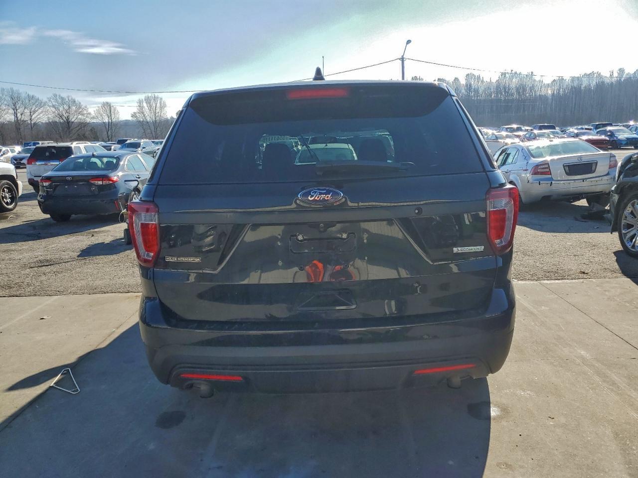 2017 Ford Explorer Police Interceptor - Image 6
