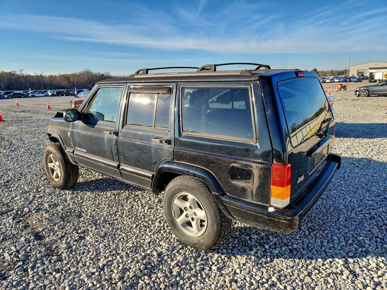 2001 Jeep Cherokee Sport - Фото 2