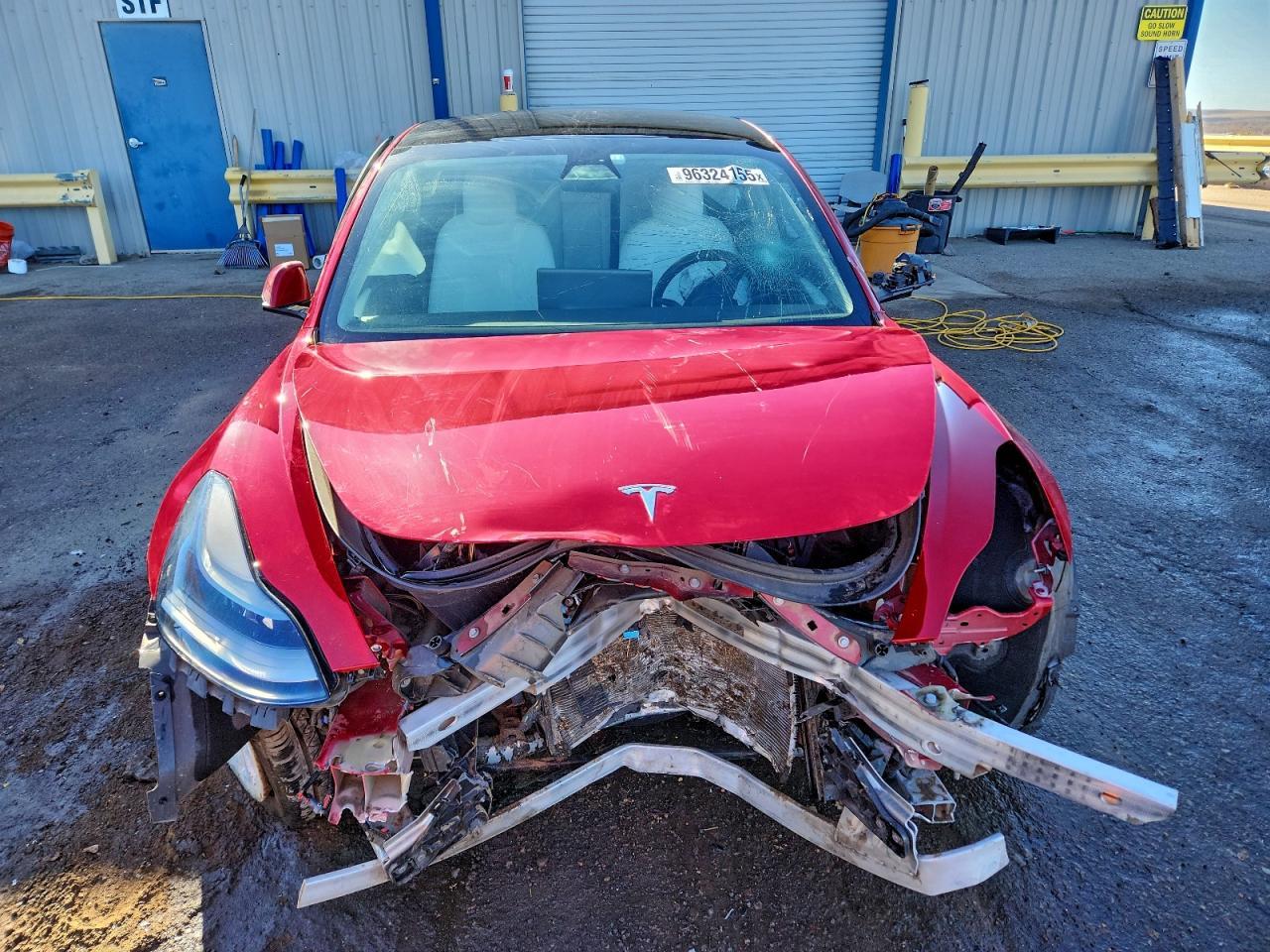 2021 Tesla Model 3 - Фото 5