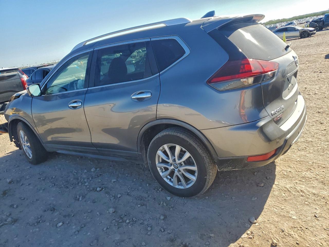 2020 Niss Rogue S - Image 2