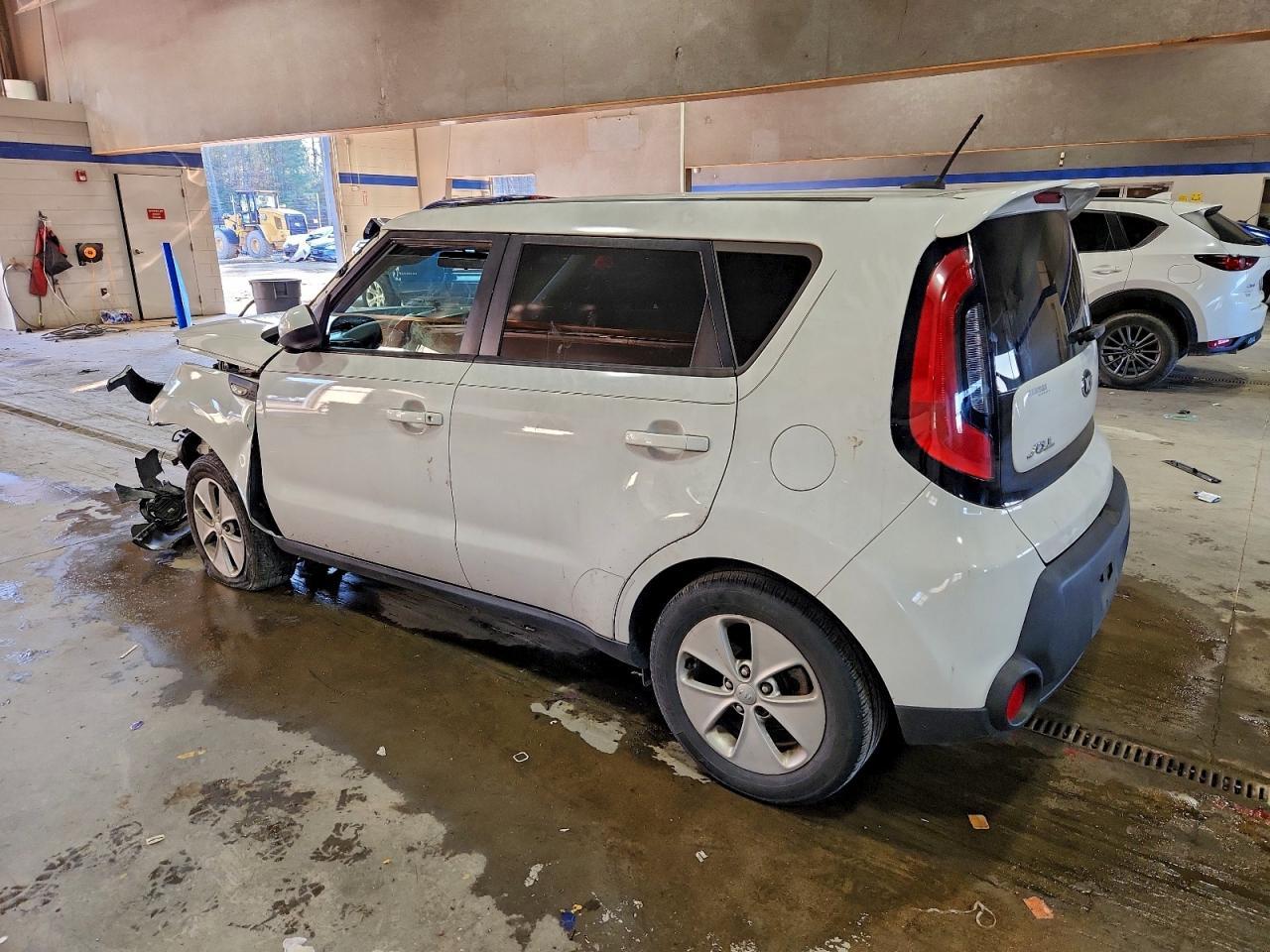 2014 Kia Soul Base - Image 2