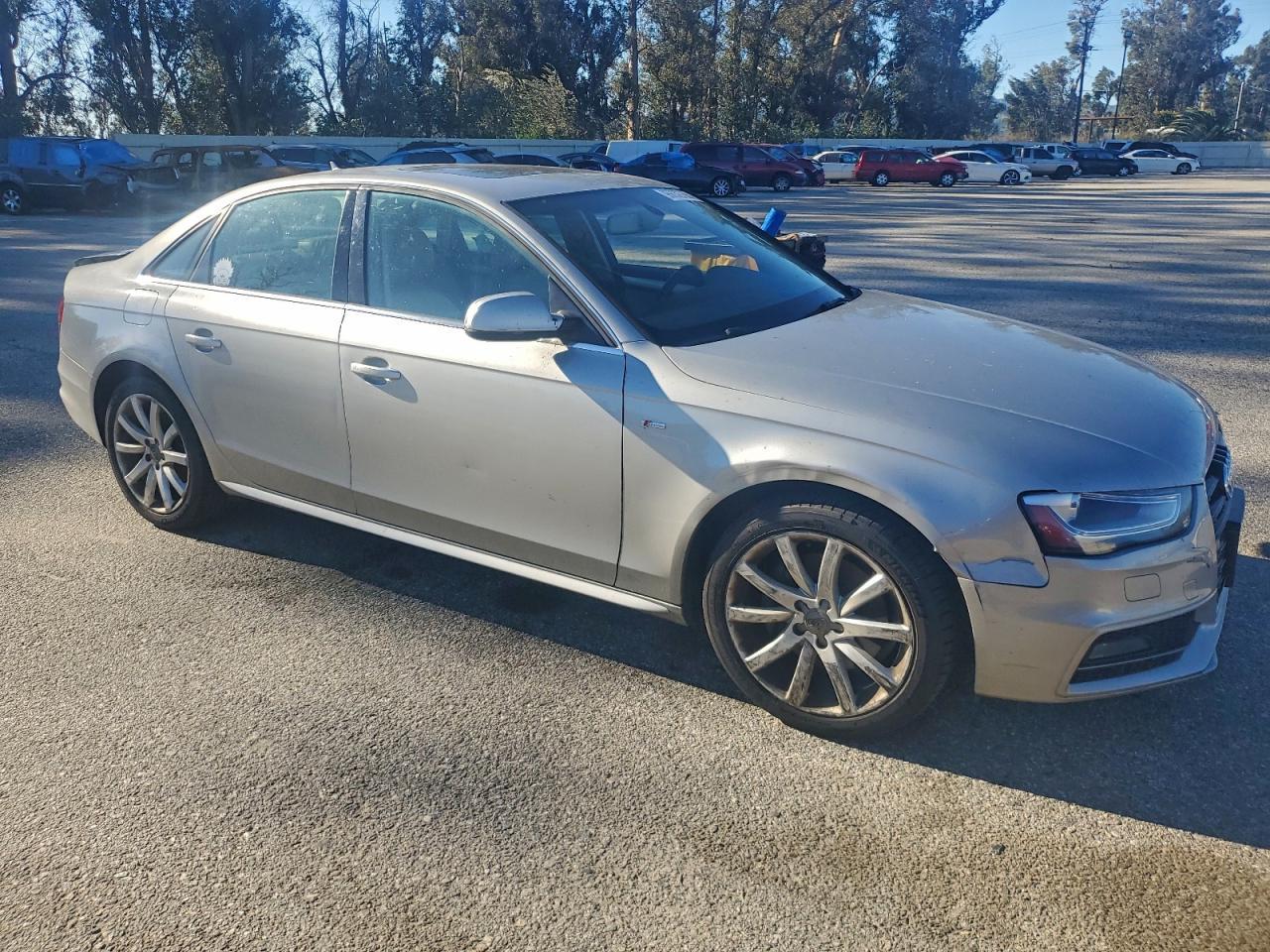 2014 Audi A4 Premium - Фото 4