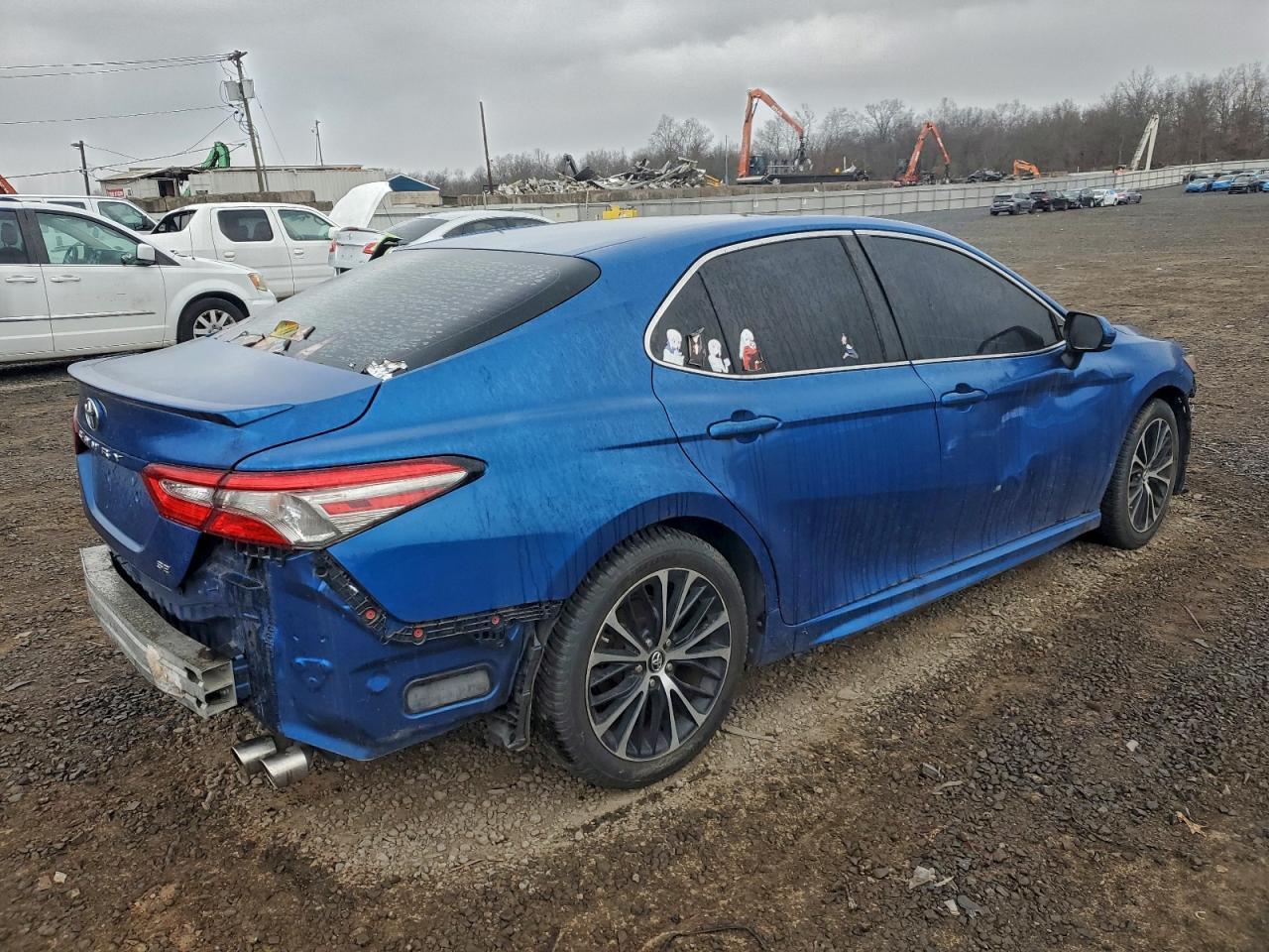 2018 Toyota Camry L - Фото 3