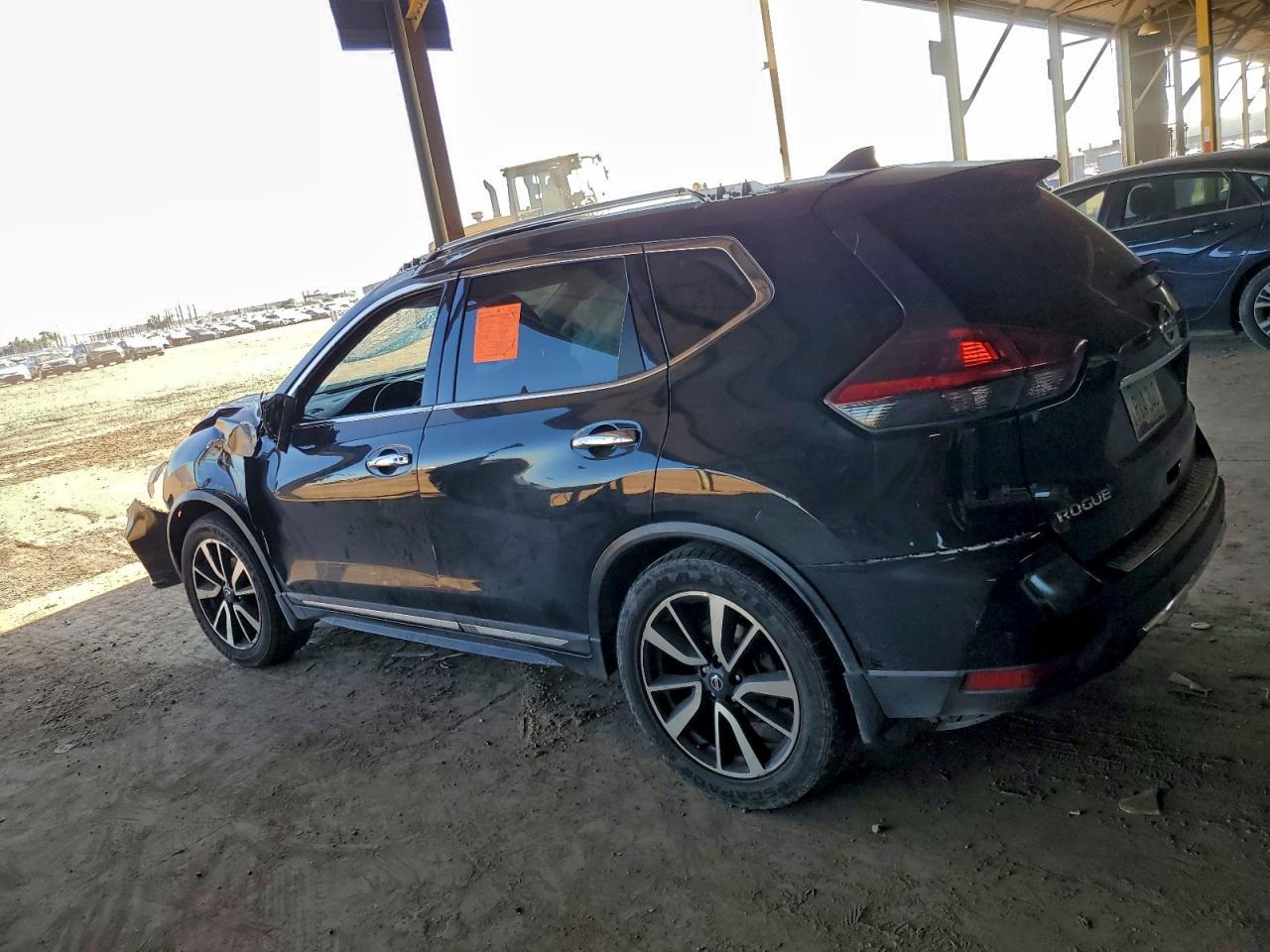 2019 Nissan Rogue S - Фото 2