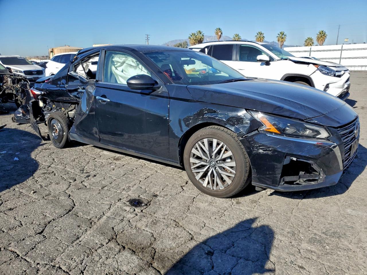 2024 Nissan Altima Sv - Фото 4