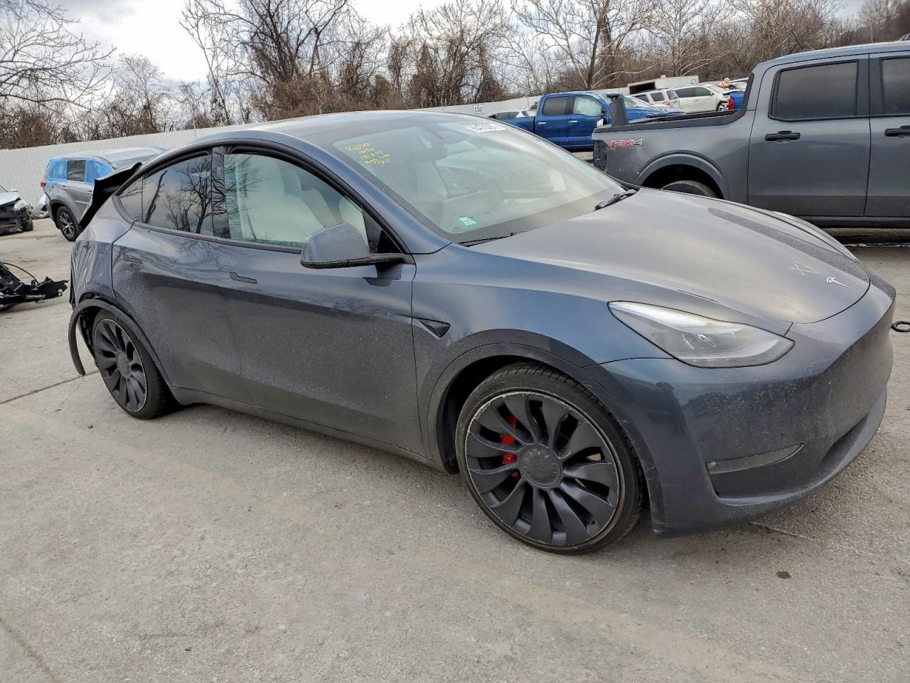 2023 Tesla Model Y - Image 4