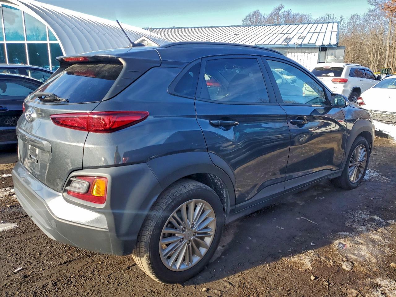 2021 Hyundai Kona Sel - Фото 3