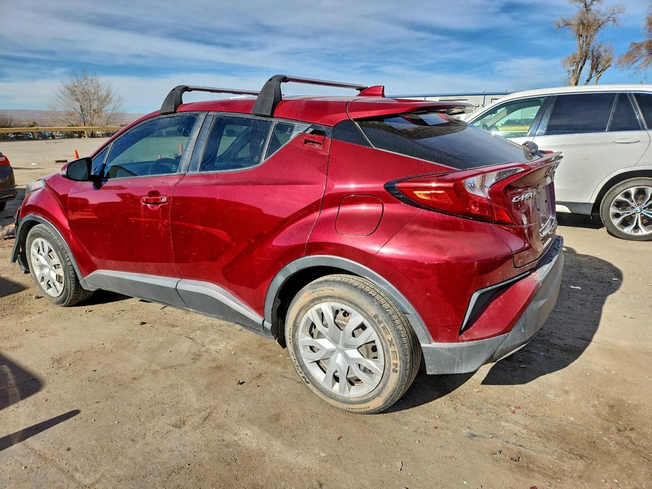 2019 Toyota C-Hr Xle - Image 2