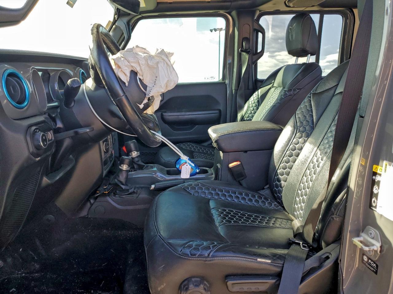 2021 Jeep Gladiator Sport - Image 7