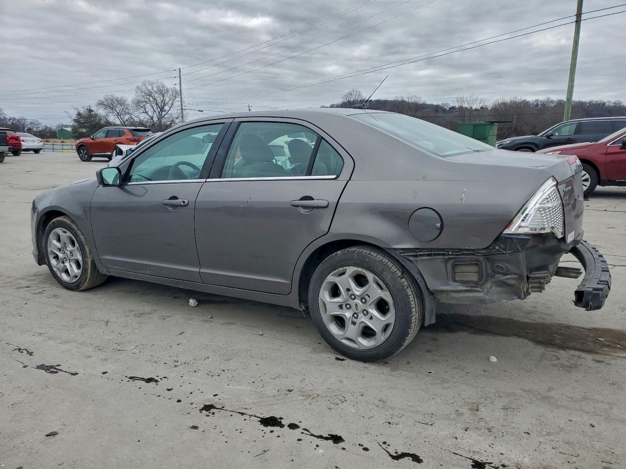 2010 Ford Fusion Se - Image 2