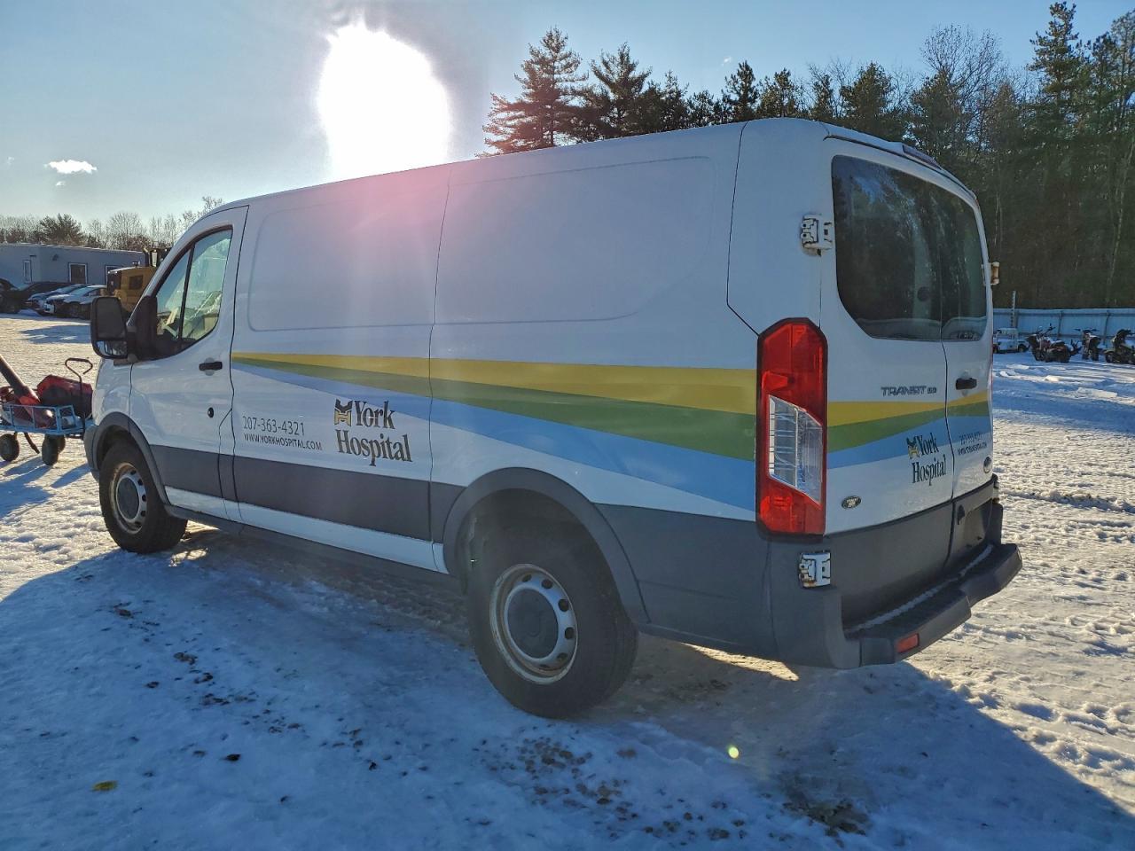 2017 Ford Transit T-150 - Фото 2