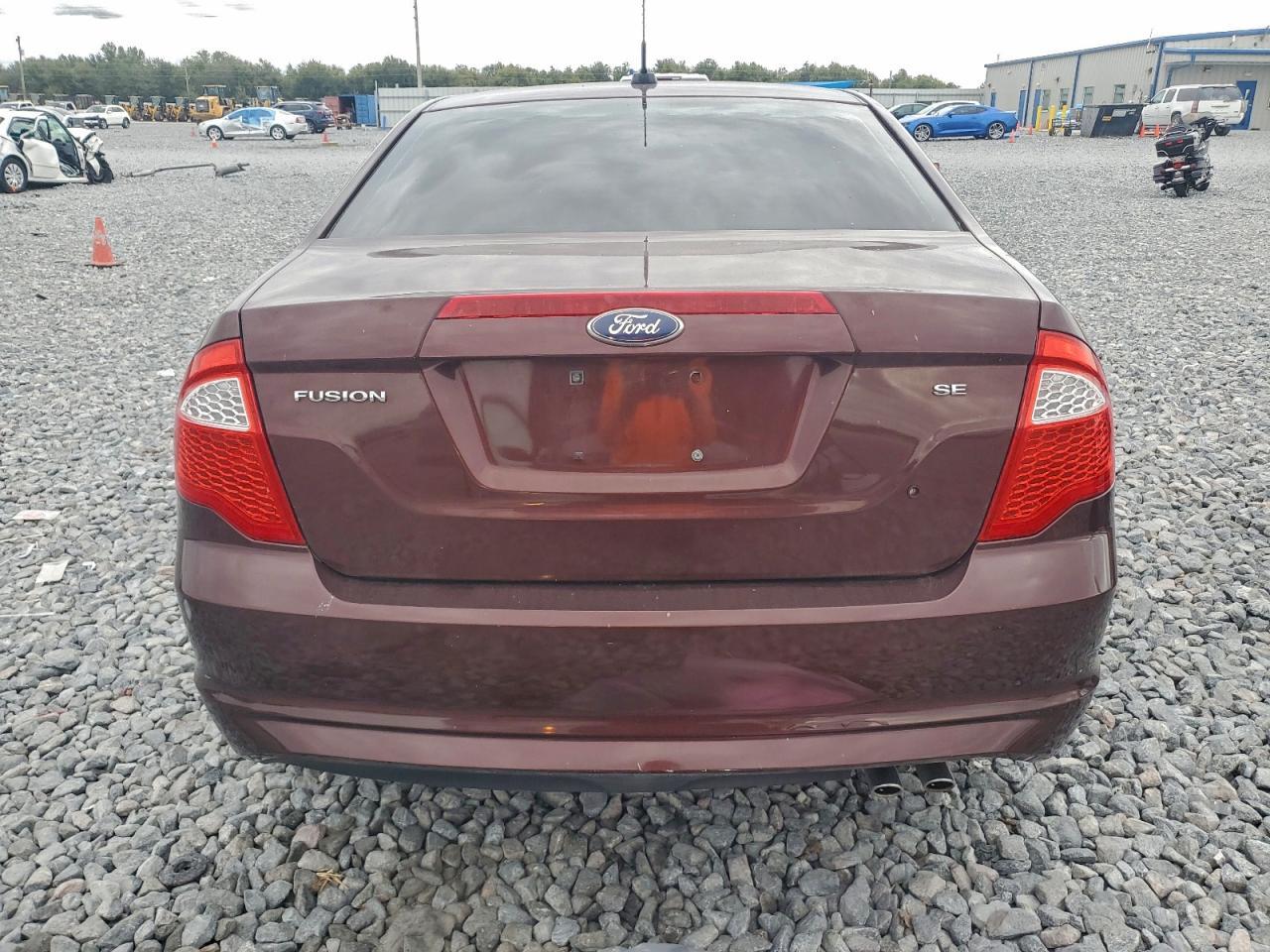 2012 Ford Fusion Se - Image 6