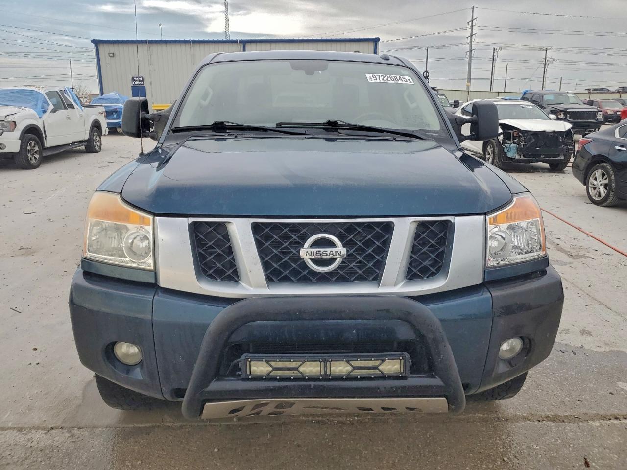 2014 Nissan Titan Pro-4X - Image 5