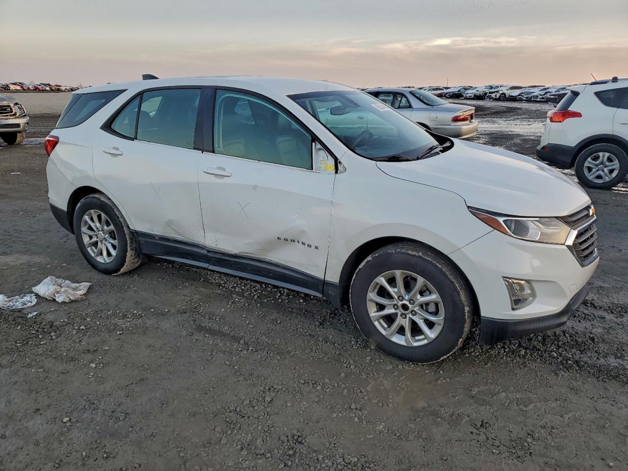2018 Chevrolet Equinox Ls - Фото 4