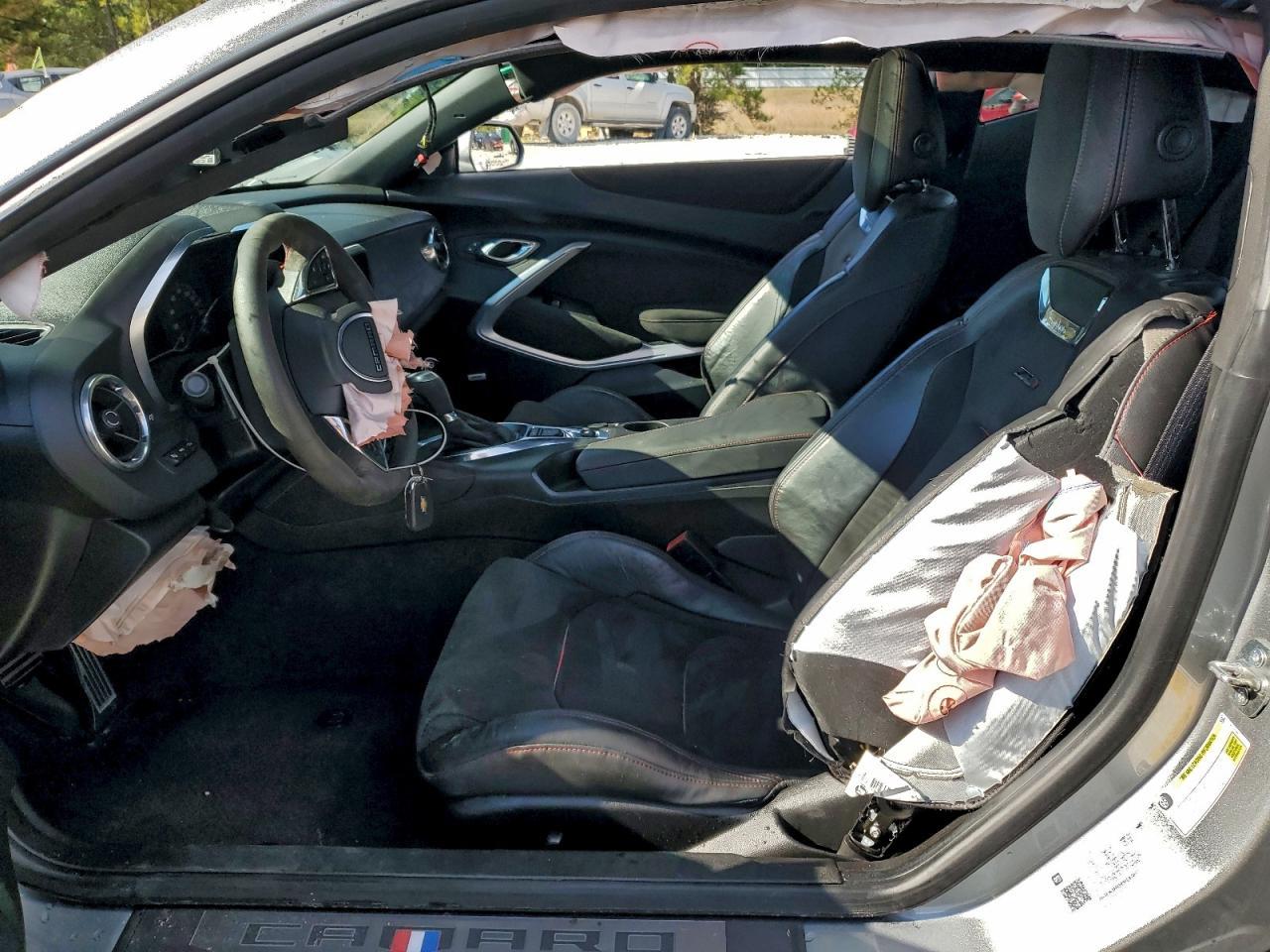 2023 Chevrolet Camaro Zl1 - Image 7